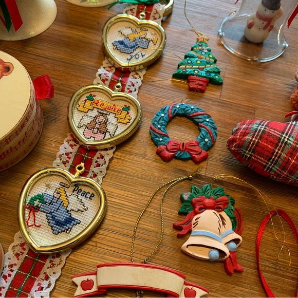 Bundle of vintage Christmas ornaments - Picture 8 of 8